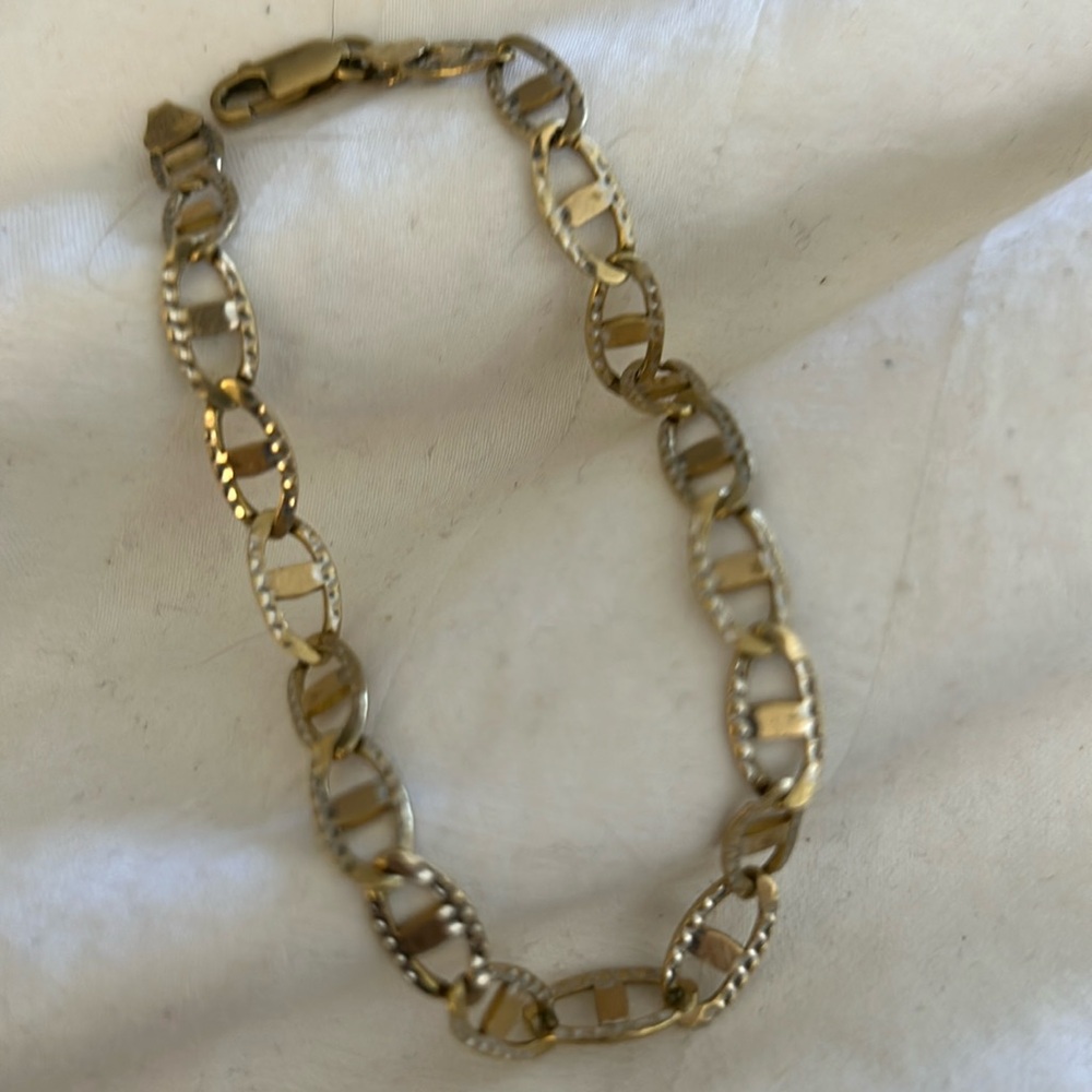 10k yello gold unisex Gucci bracelet